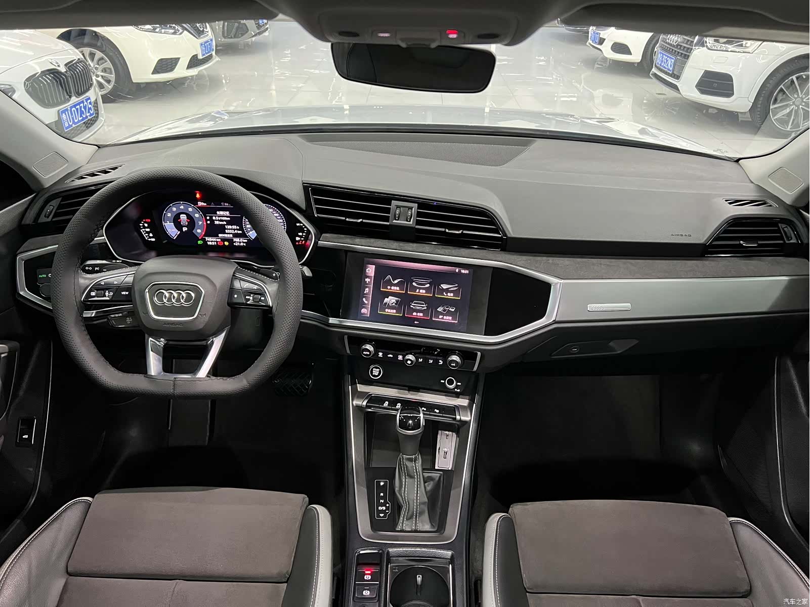 Audi Q3, 2021 8