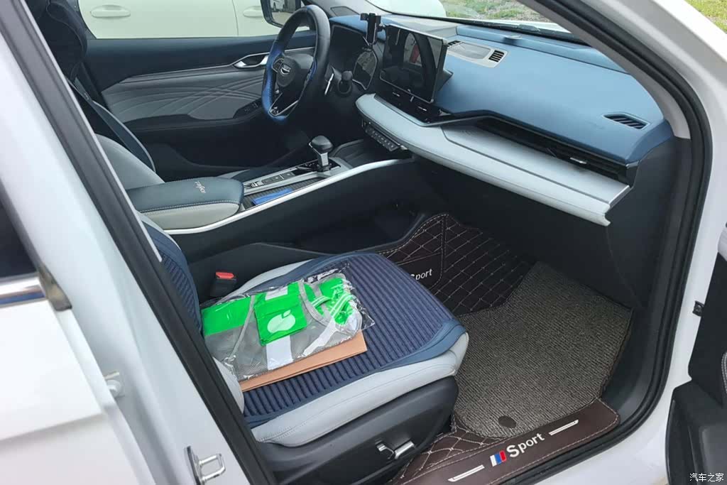 Geely Preface, 2021 8