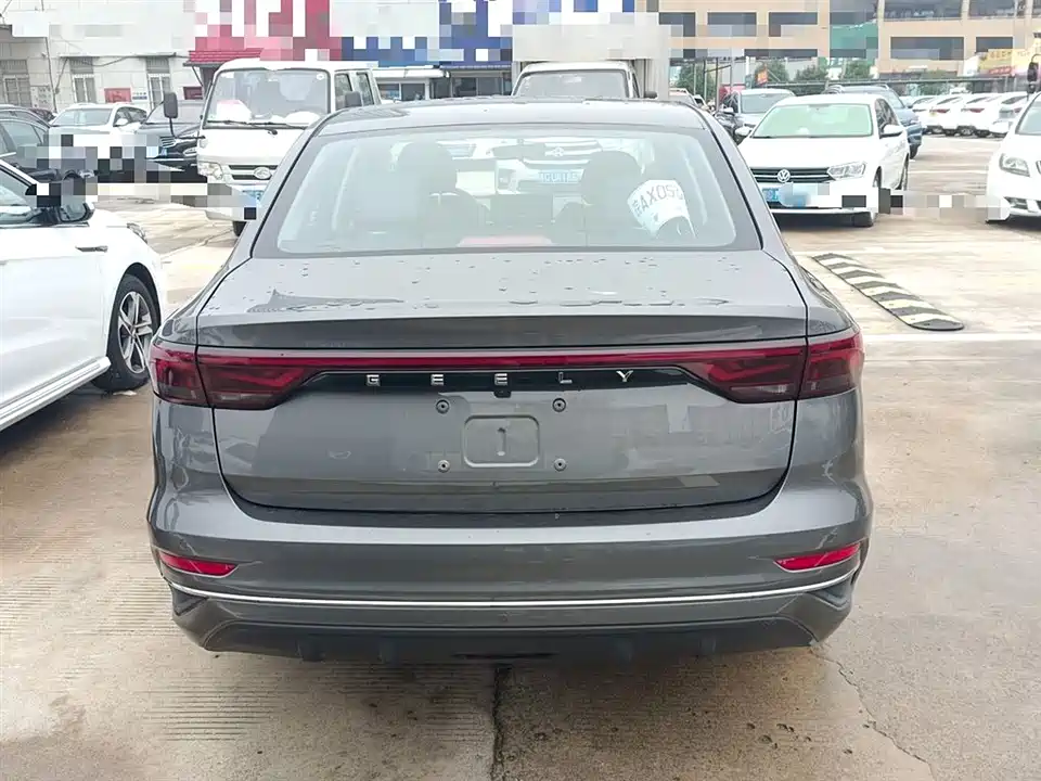 Geely Emgrand