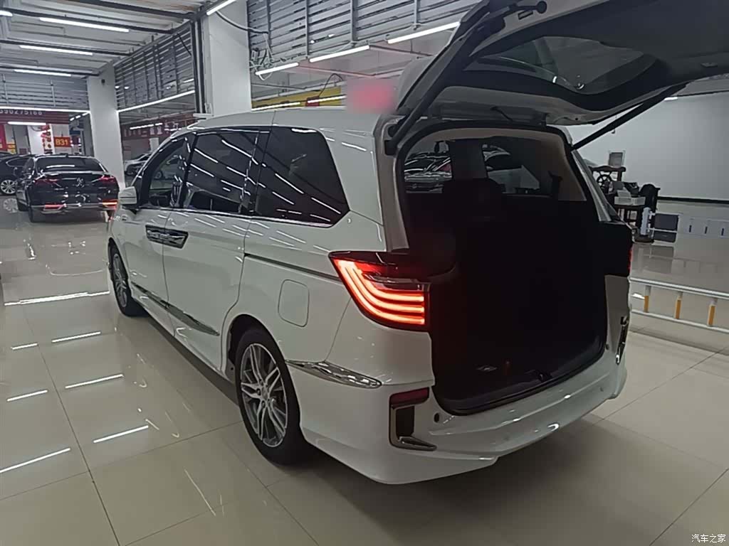 Honda Elysion, 2021 все фото