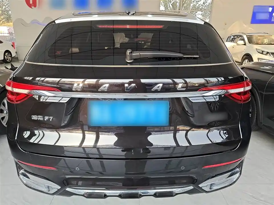 Haval F7