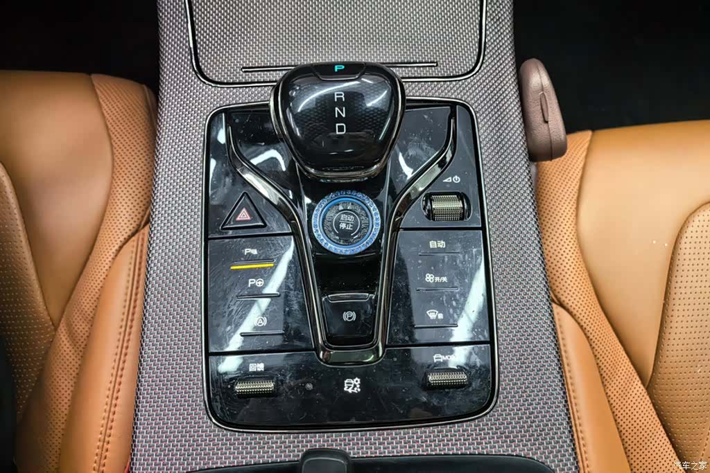 BYD Han, 2023 16
