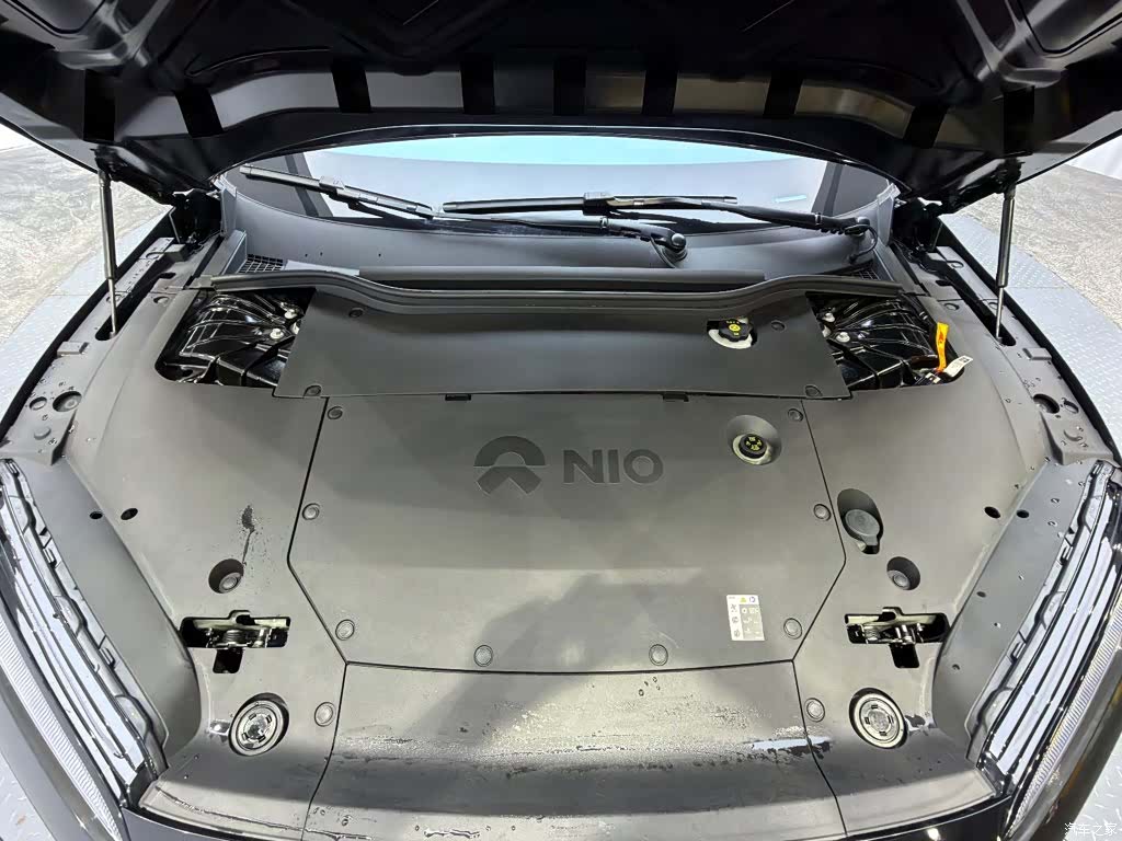 NIO ET5, 2024 16