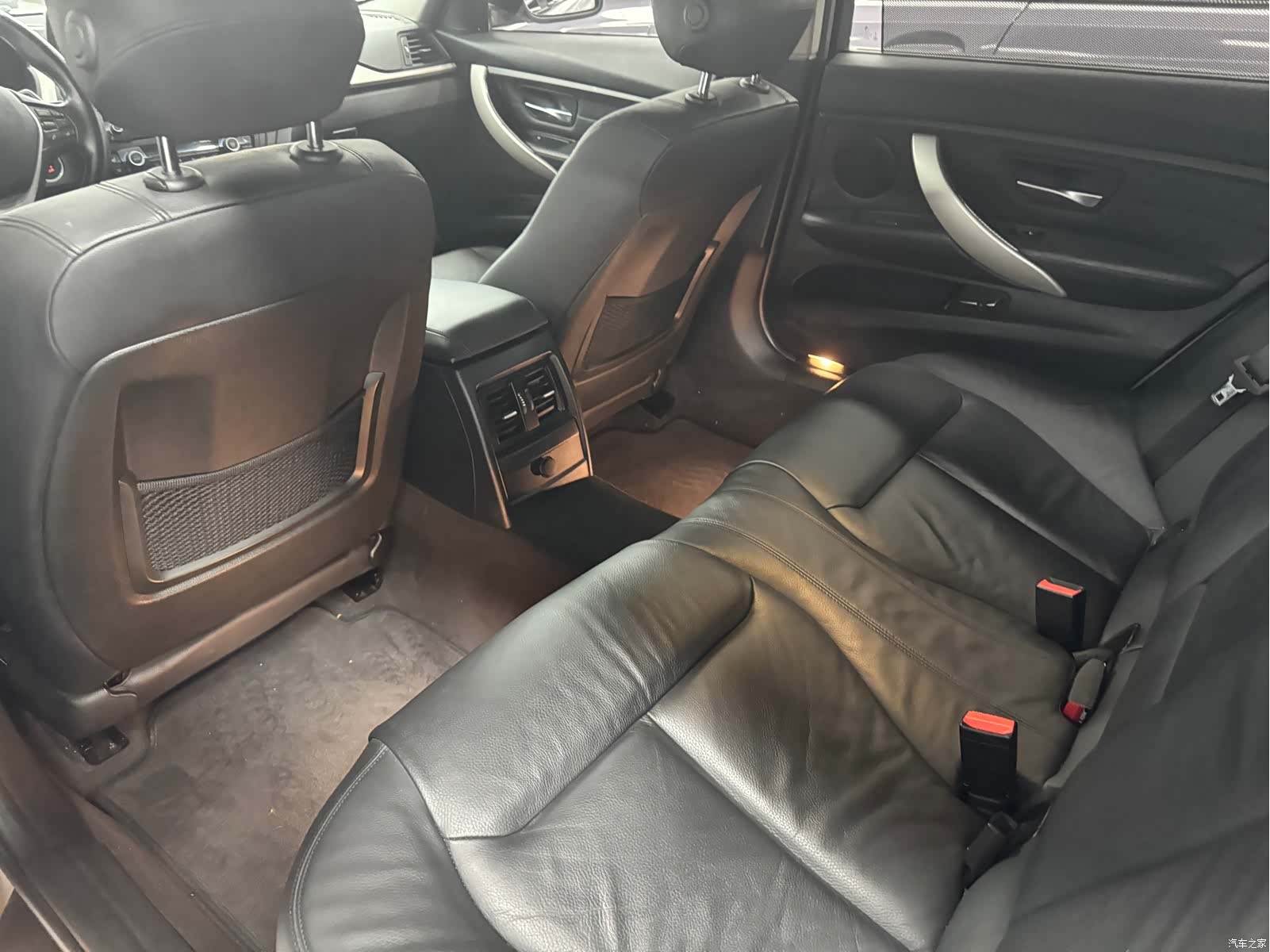 BMW 3 Series, 2015 6