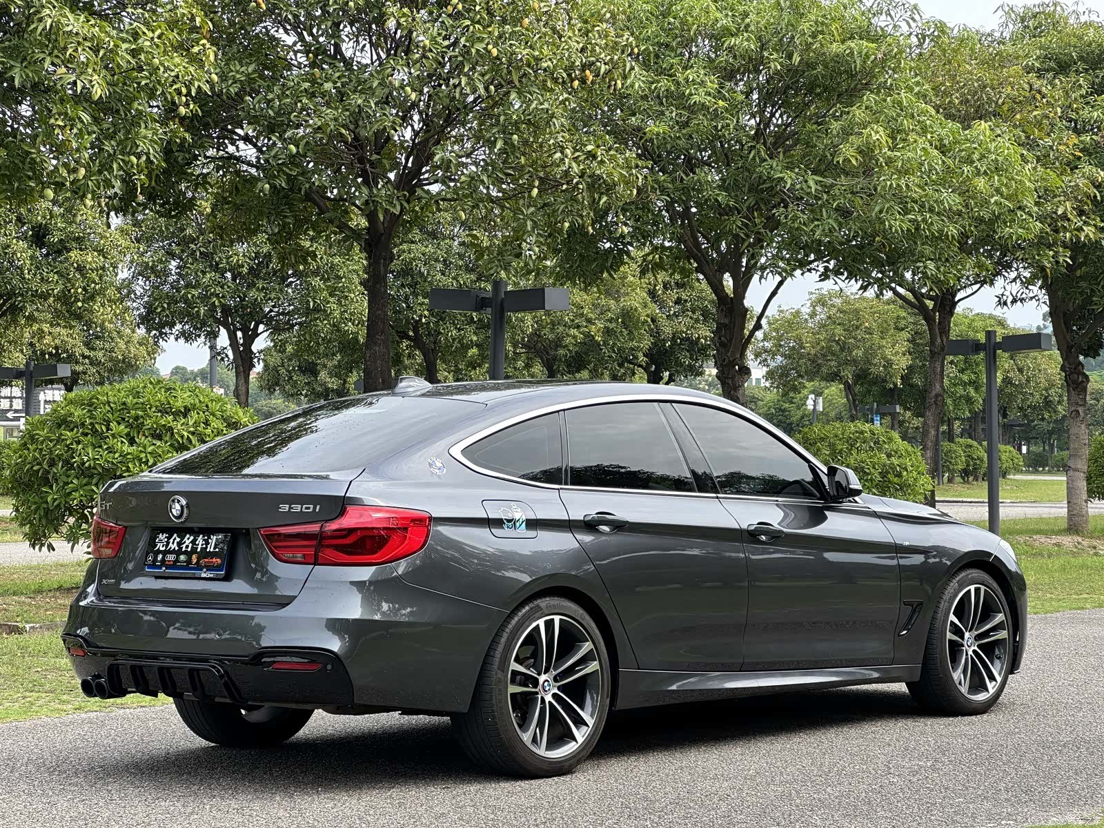 BMW 3 Series, 2018 7