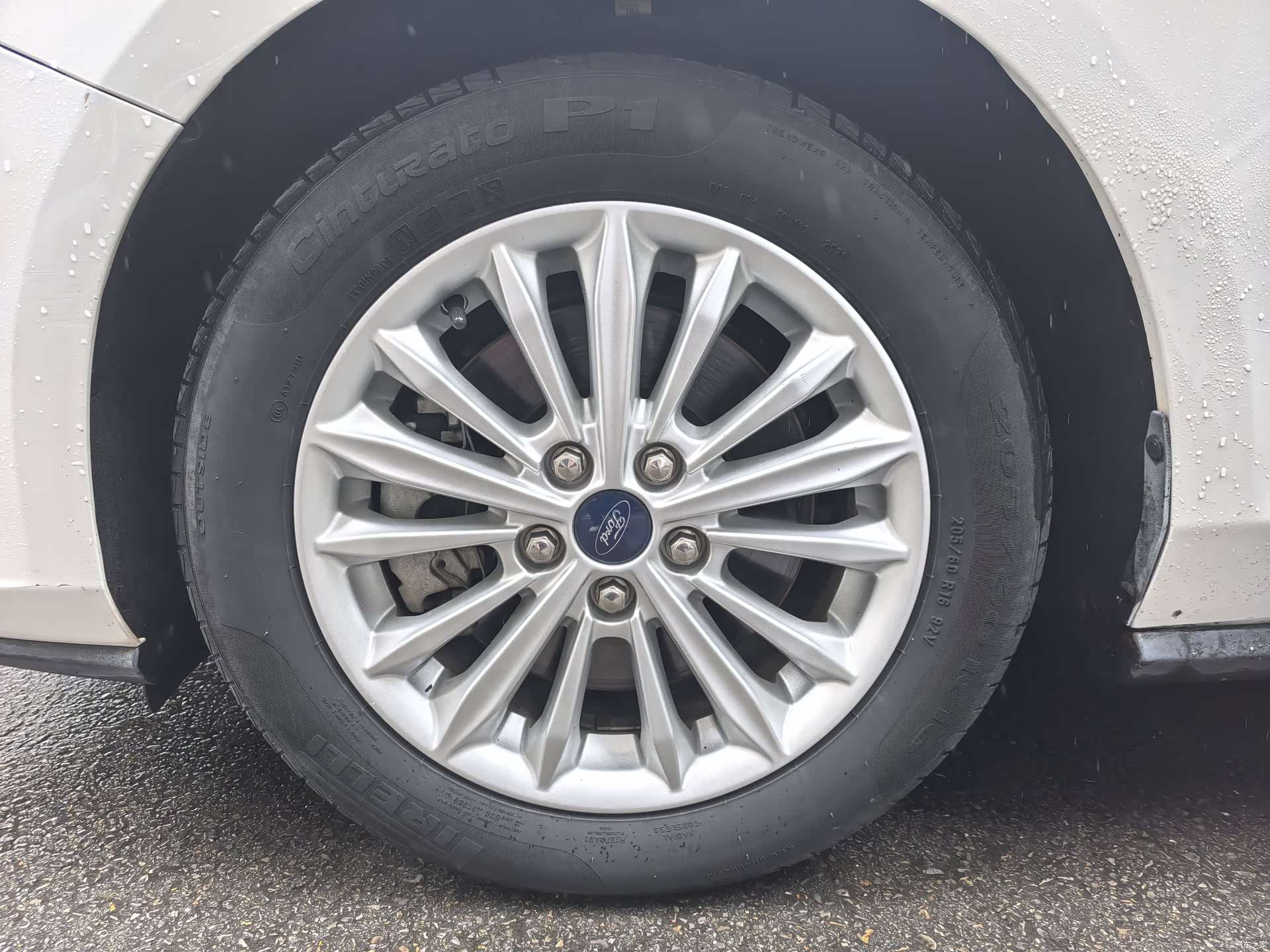 Ford Focus, 2019 14