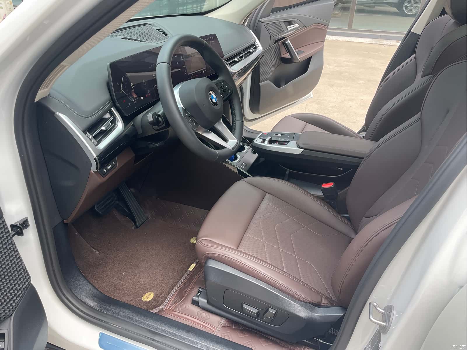 BMW X1, 2024 8