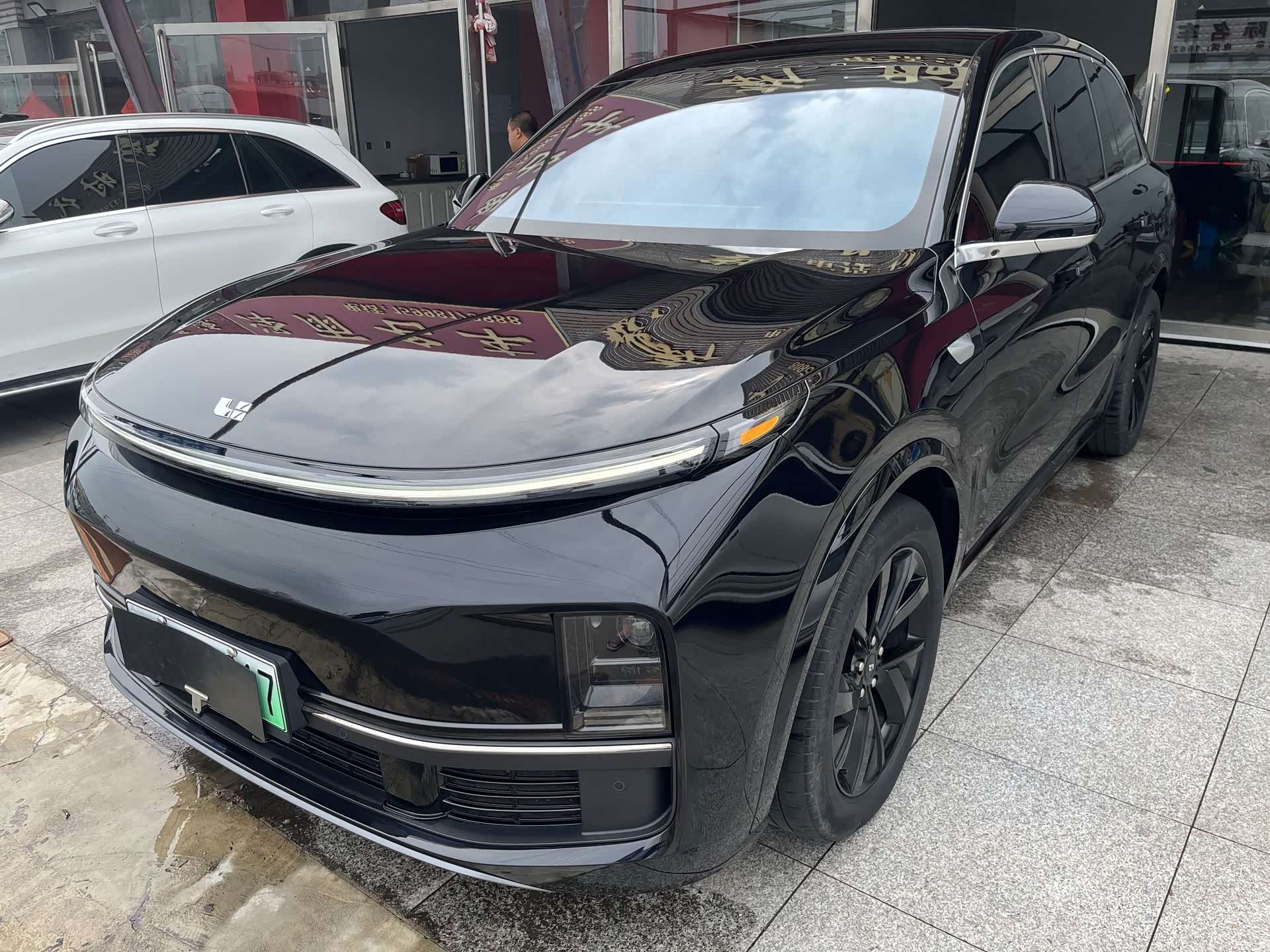 Li Auto L8, 2023 1