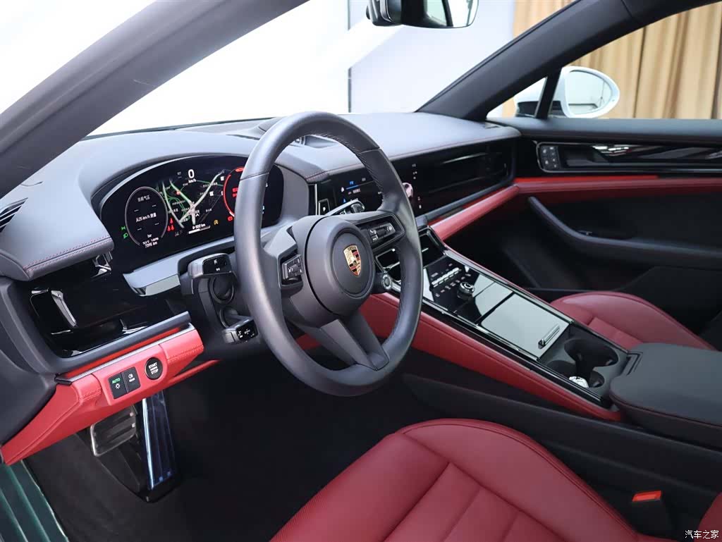 Porsche Panamera, 2024 13