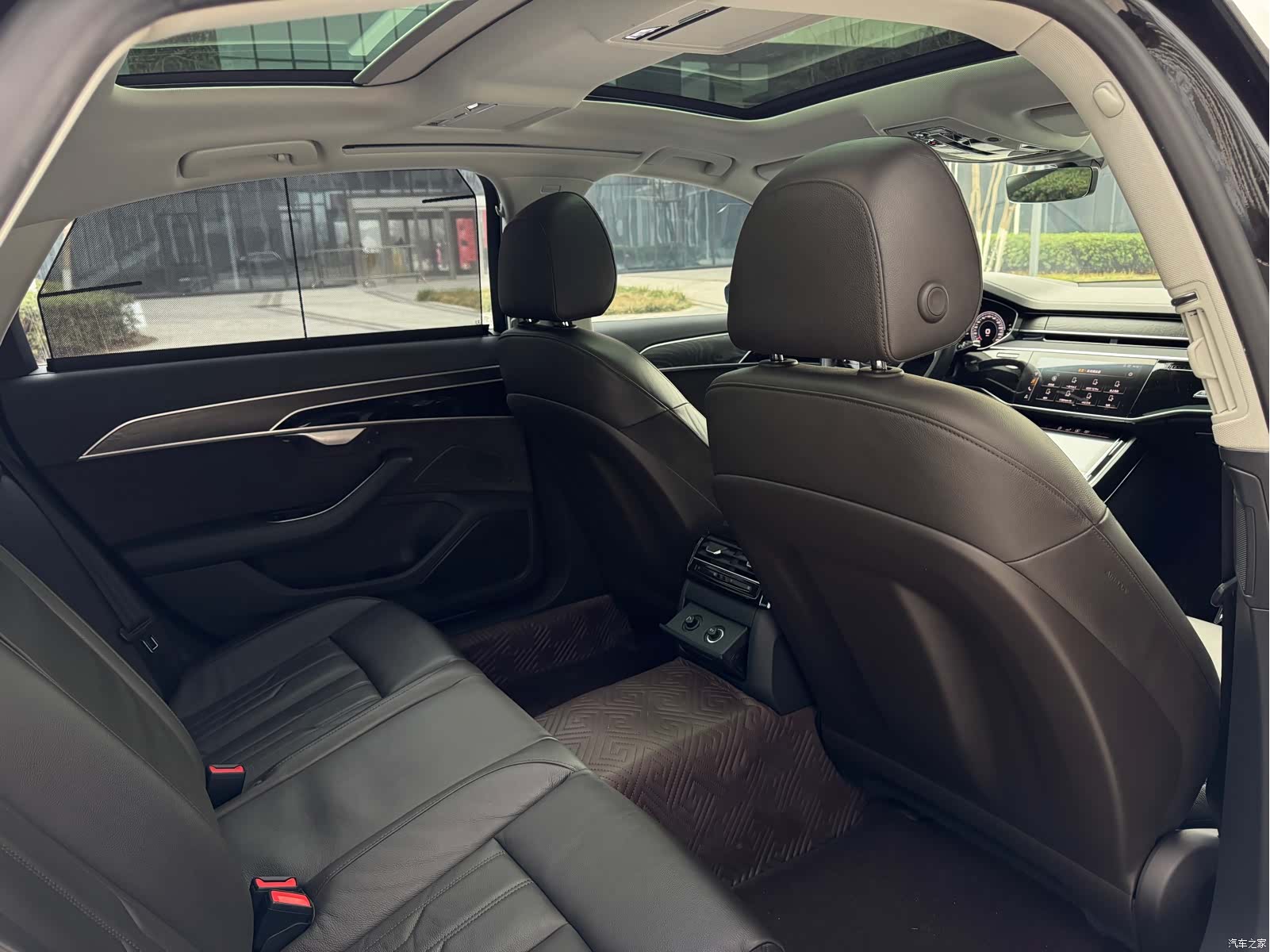 Audi A8L, 2019 19