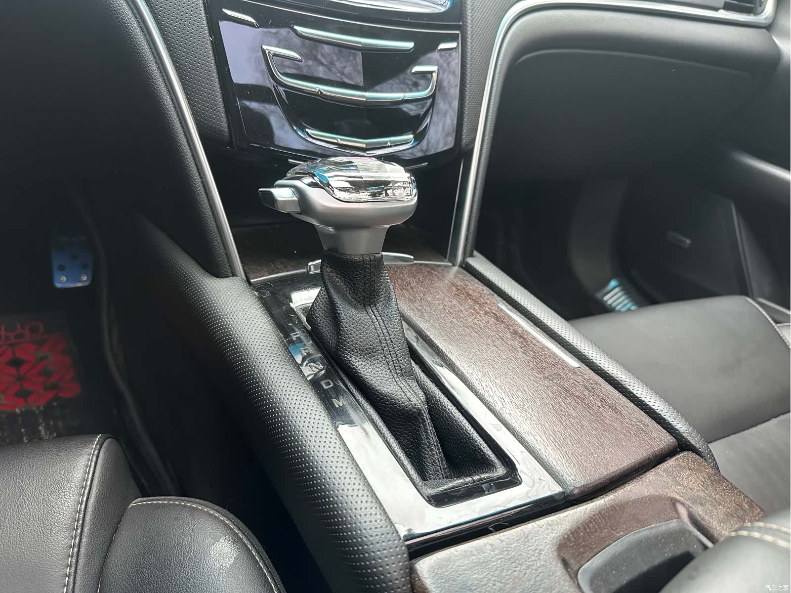 Cadillac XTS, 2019 15