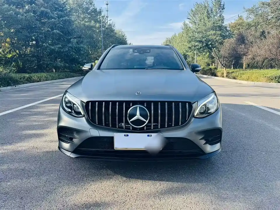 Mercedes-Benz GLC AMG
