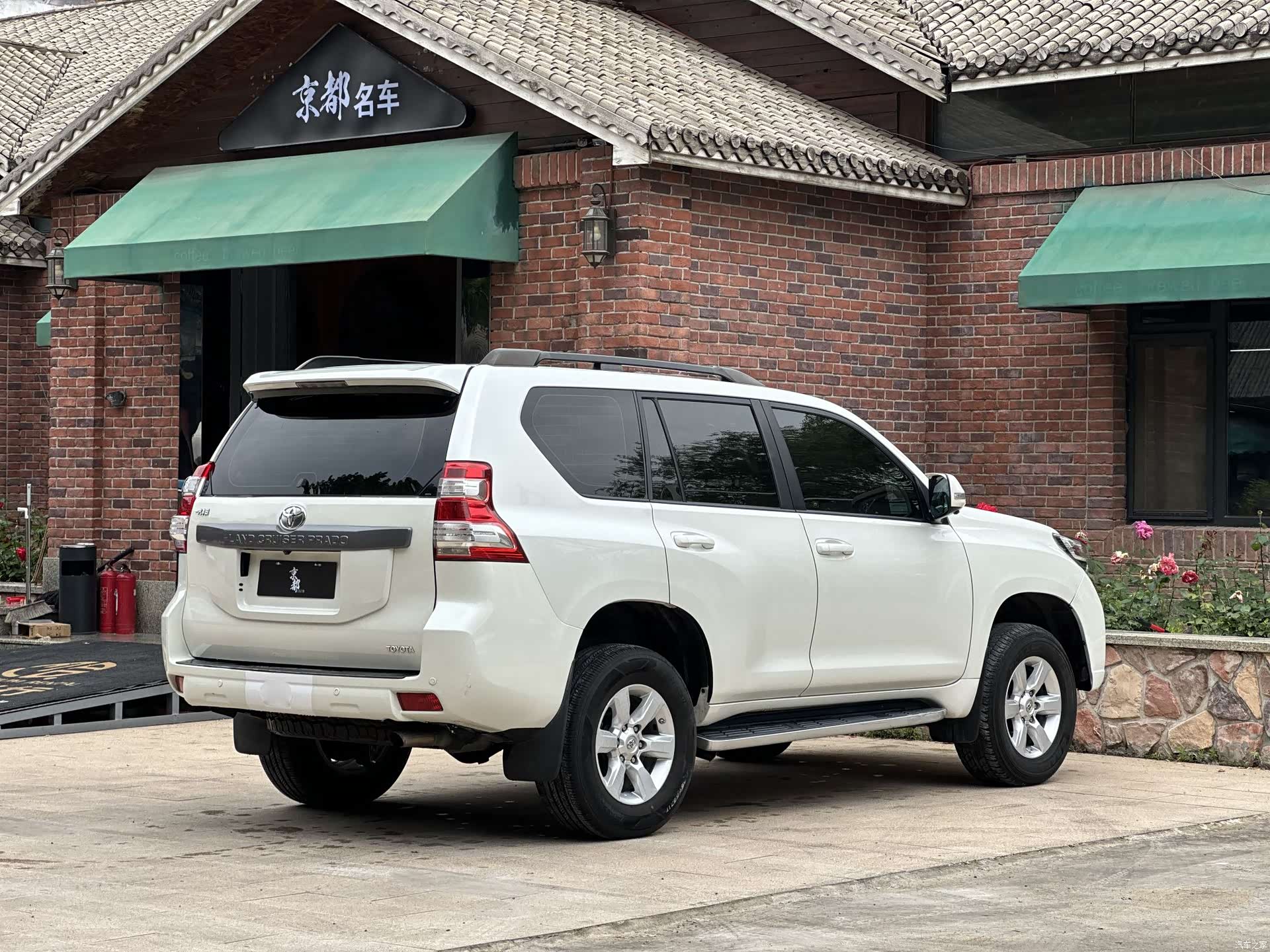 Toyota Prado, 2015 4