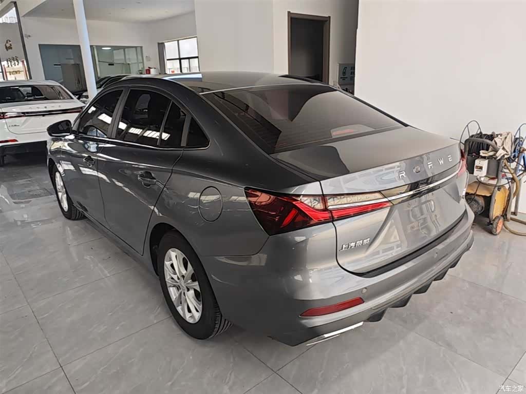 Roewe i5, 2025 все фото