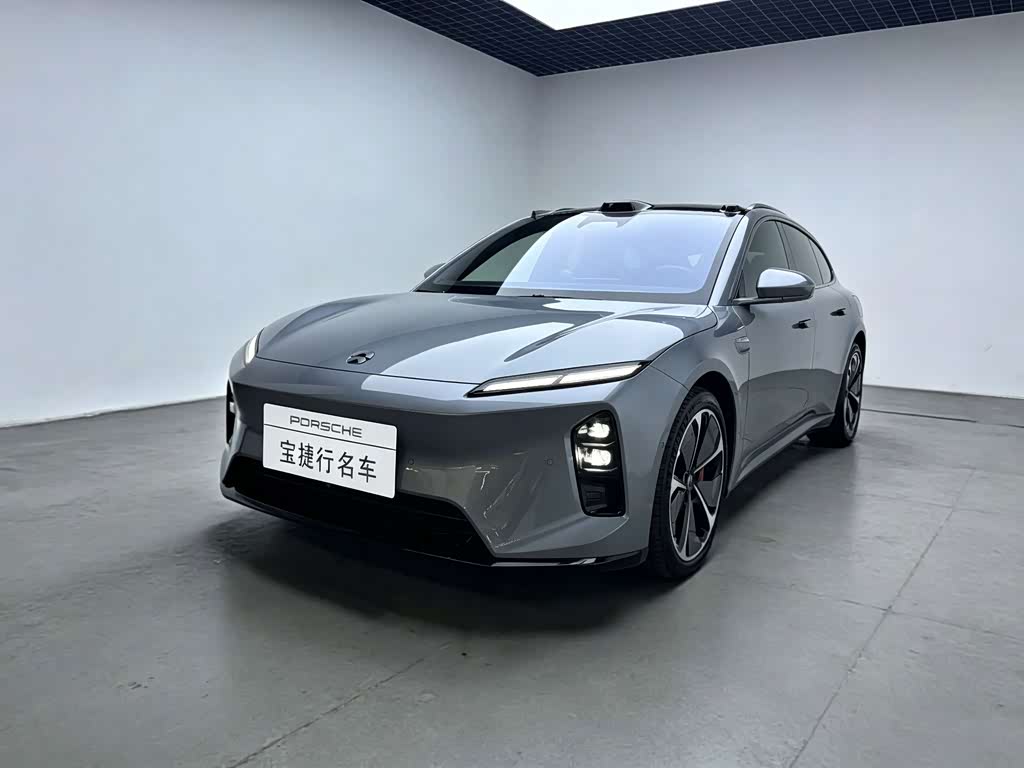 NIO ET5T