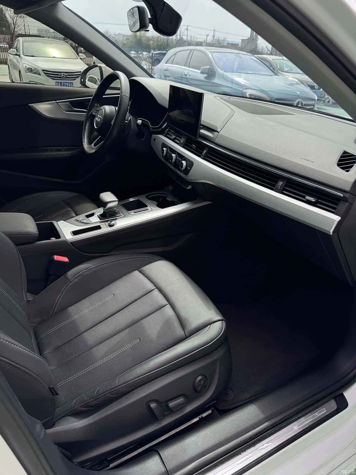 Audi A4L, 2021 10