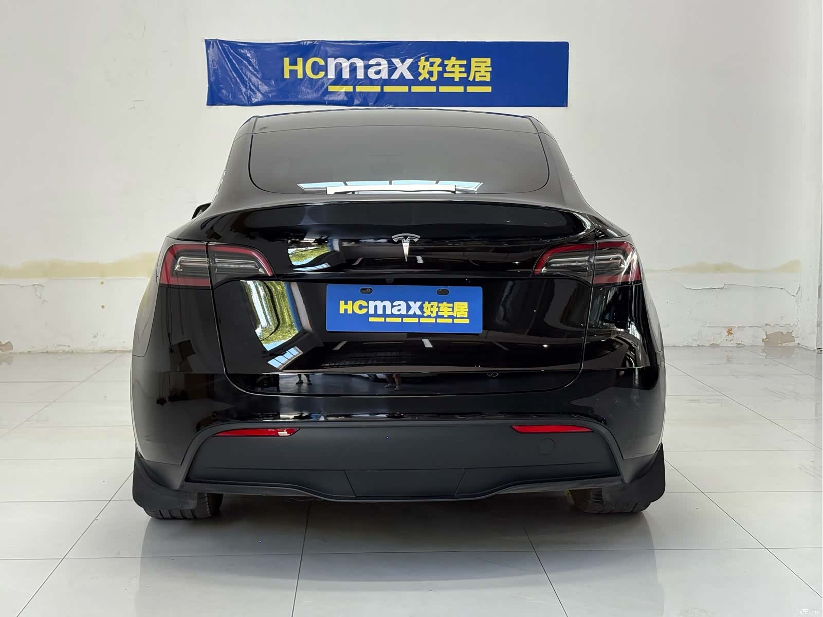 Tesla Model Y, 2022 все фото