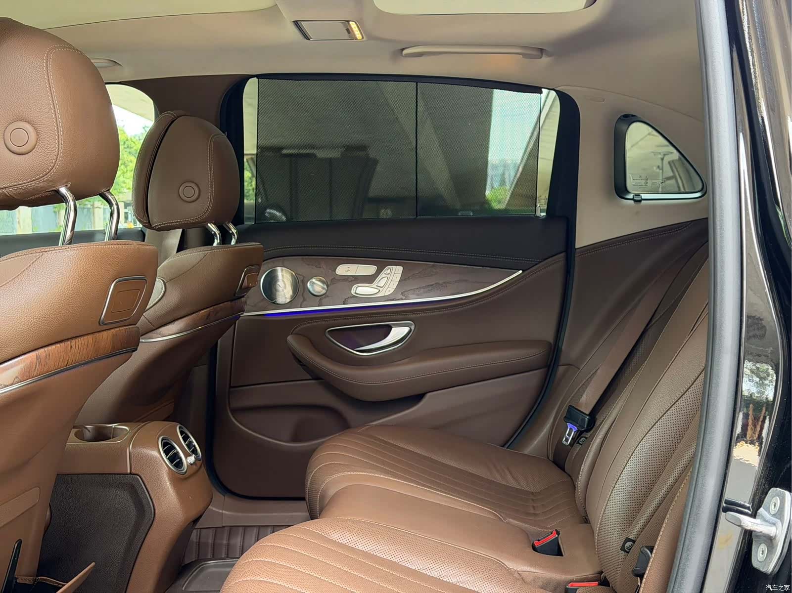 Mercedes-Benz E-Class, 2018 6