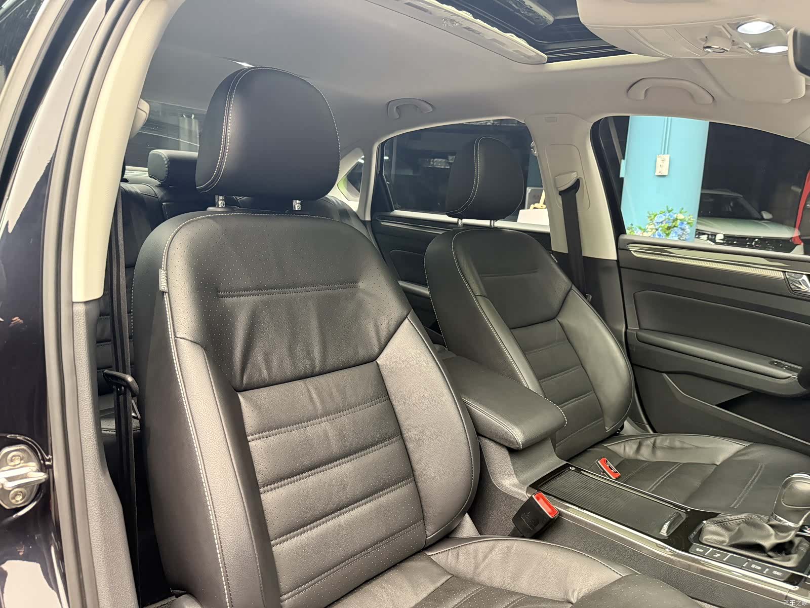 Volkswagen Passat, 2018 16