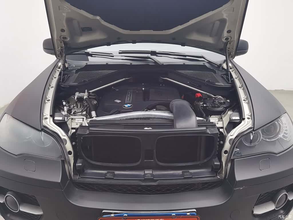 BMW X6, 2013 6