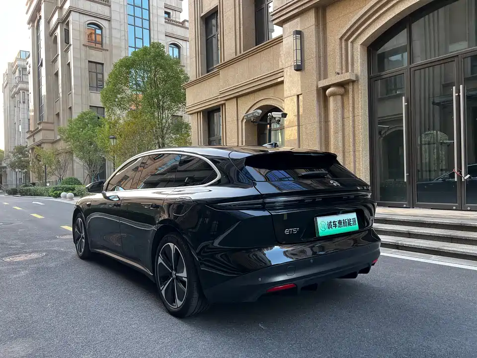 NIO ET5T