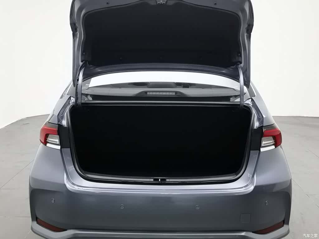 Toyota Corolla, 2024 16