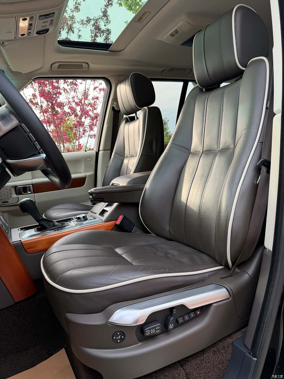 Land Rover Range Rover, 2012 4
