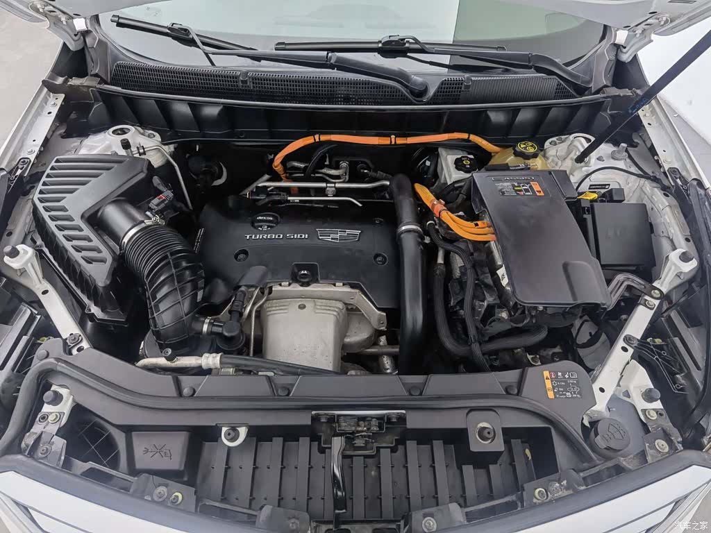 Cadillac XT5, 2018 6