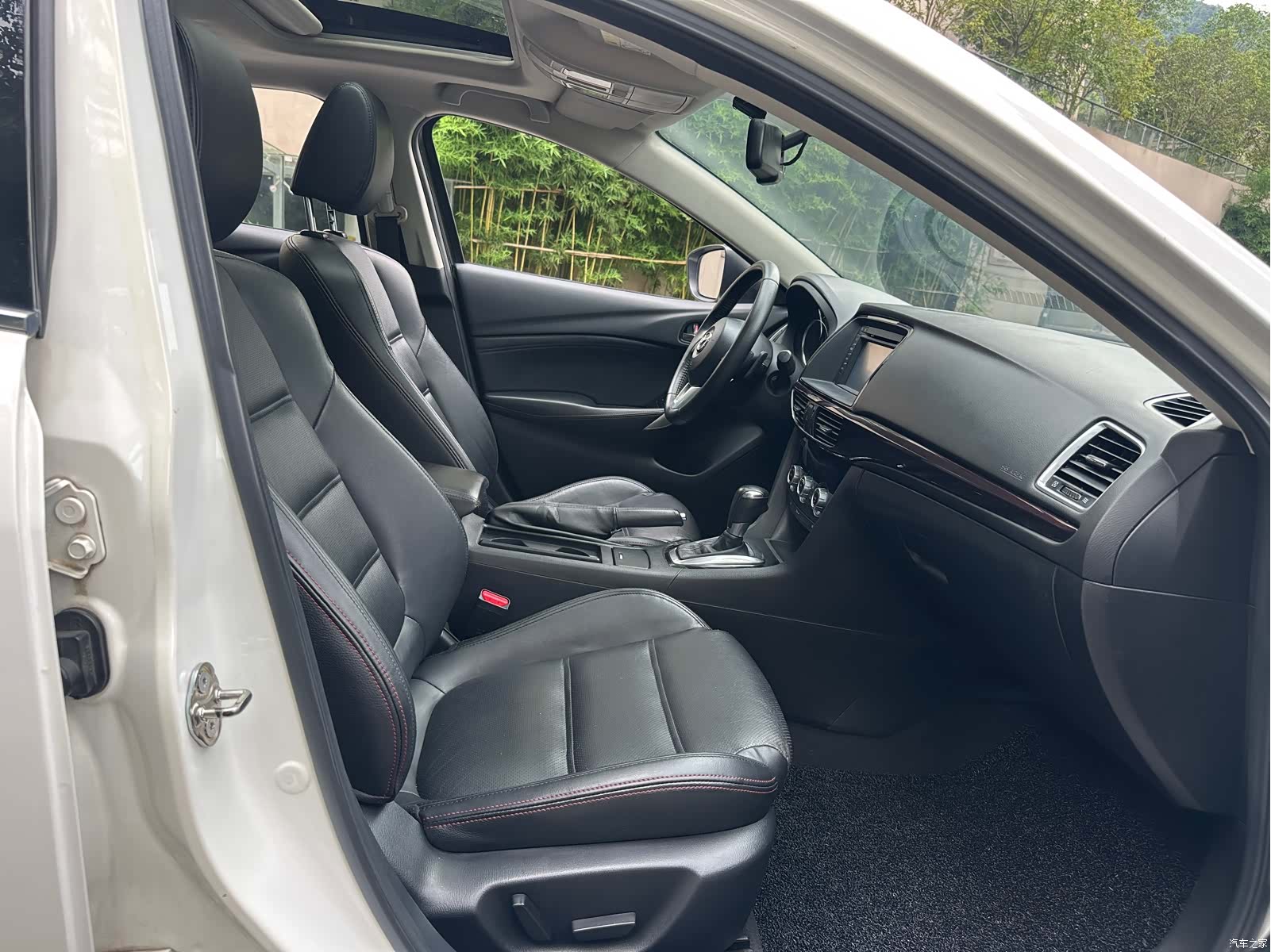Mazda Atenza, 2017 11