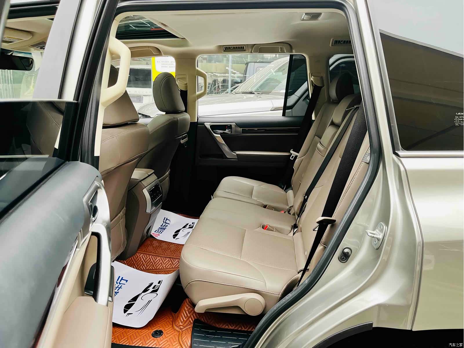 Lexus GX, 2023 8