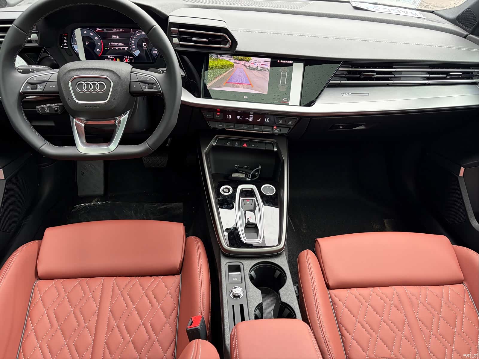 Audi Flying Spur, 2026 9