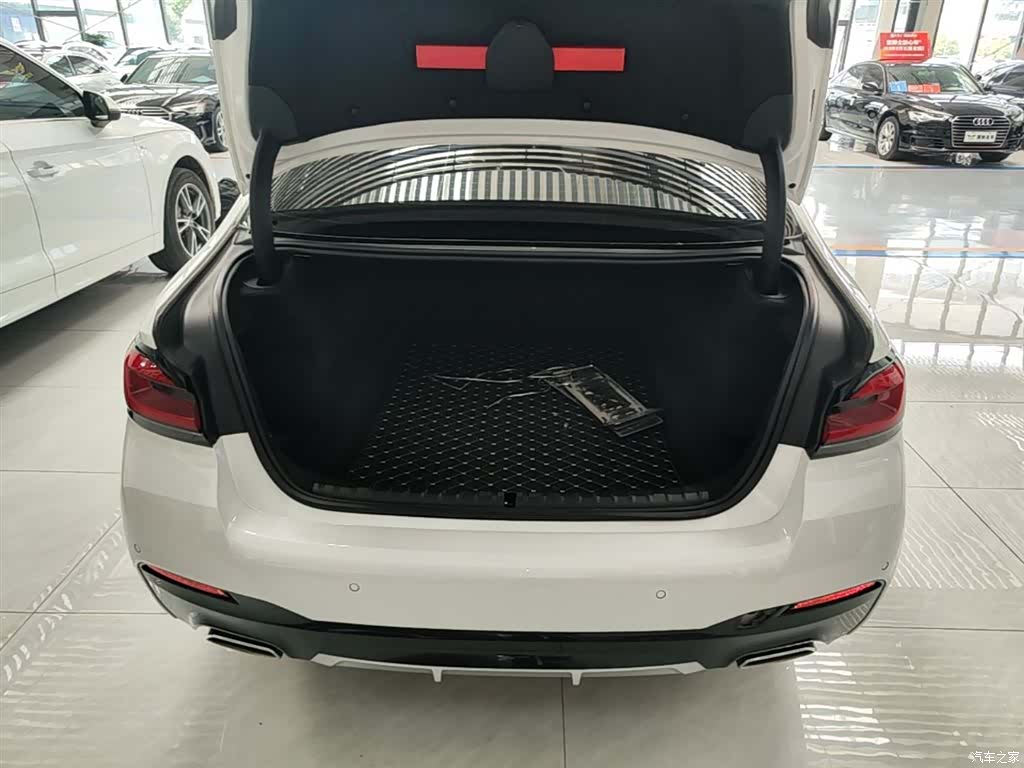BMW 5 Series, 2022 19