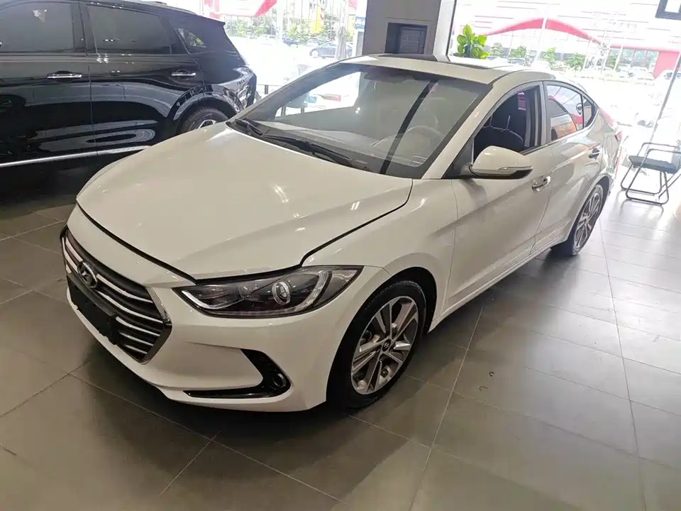 Hyundai Lead