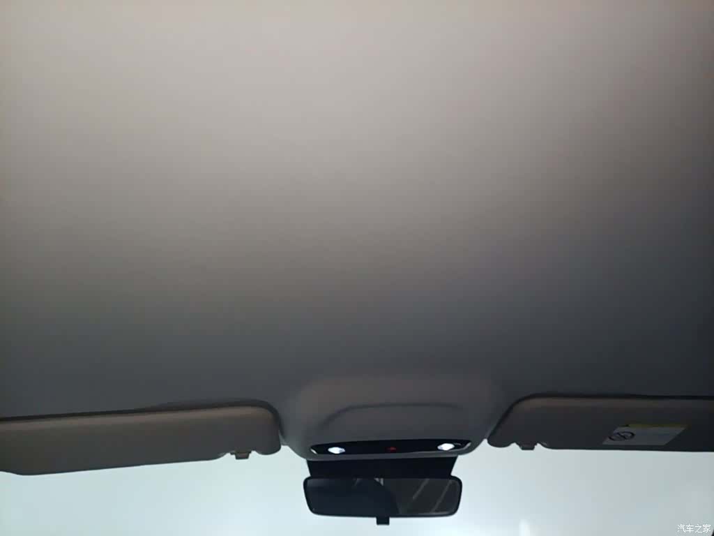 Geely Galaxy E5, 2025 18