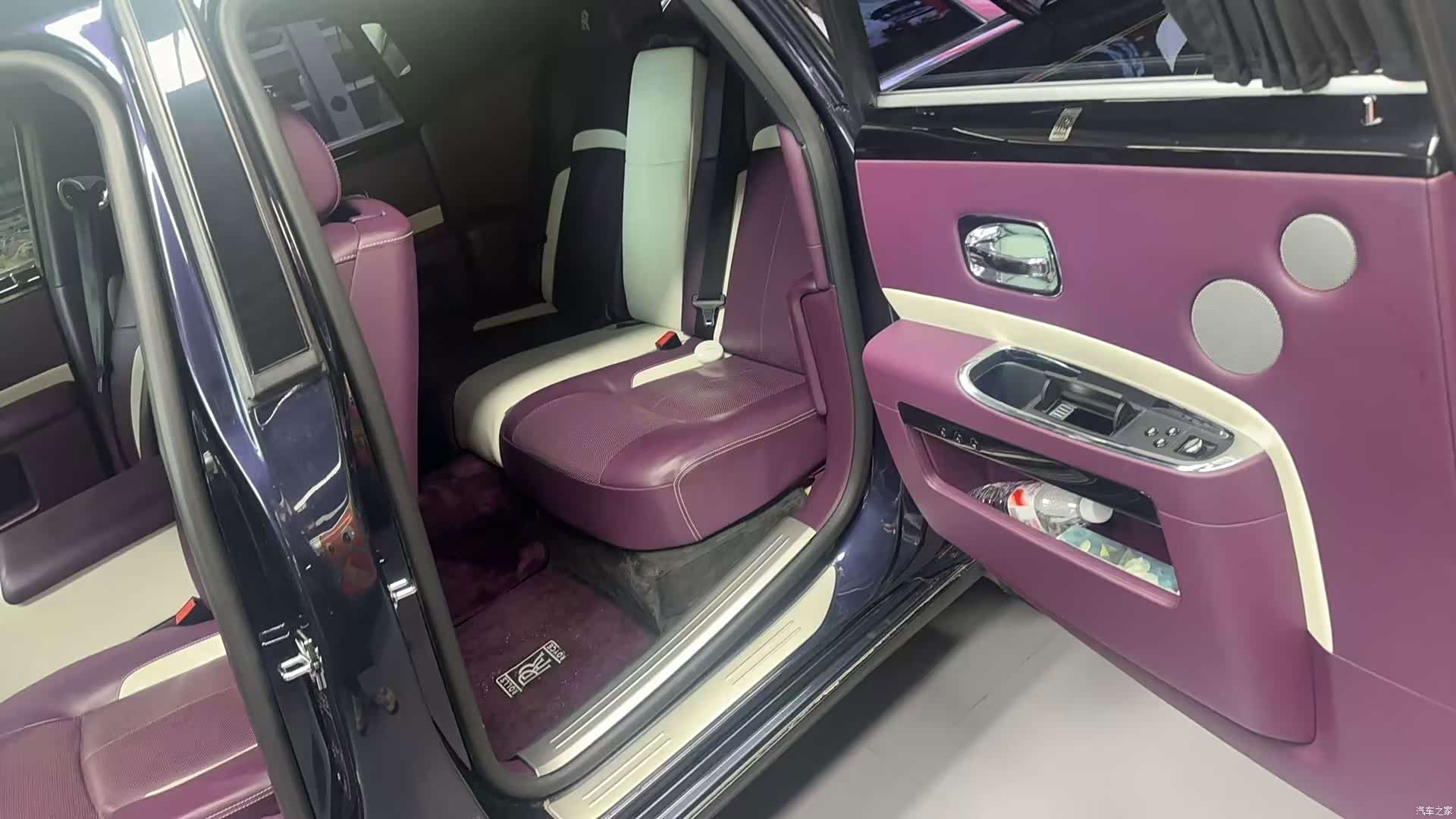 Rolls-Royce Ghost, 2011 10