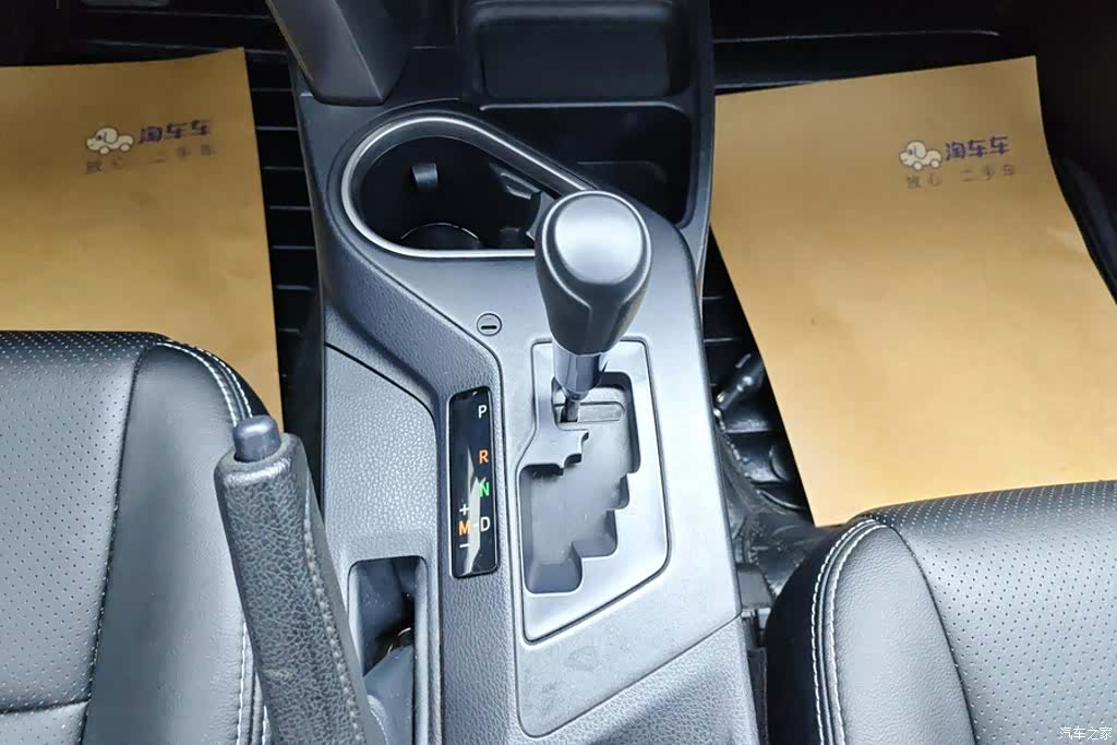 Toyota RAV4, 2017 16