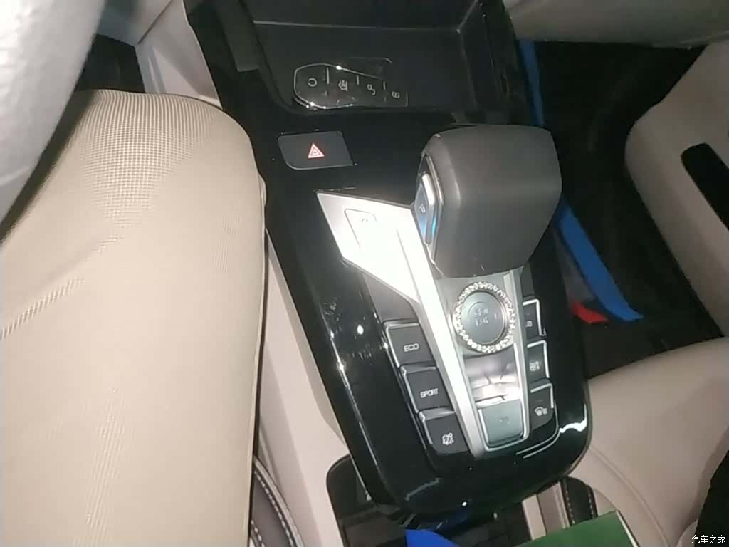 BYD Yuan, 2021 14