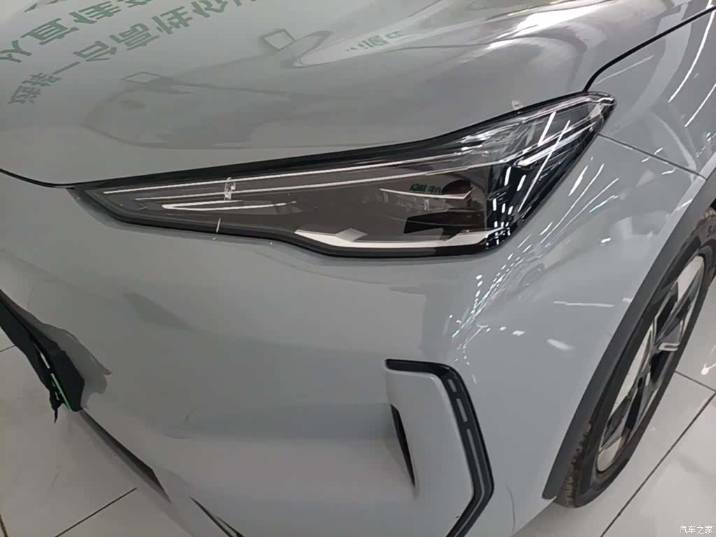 Geely Galaxy E5, 2025 24