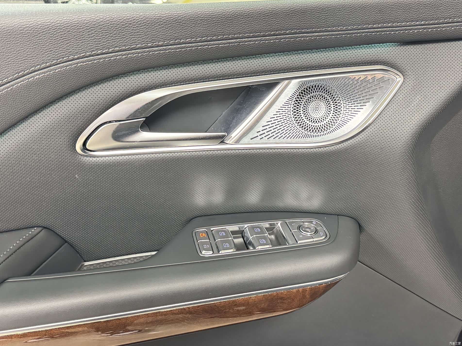 Hongqi HQ9, 2024 3
