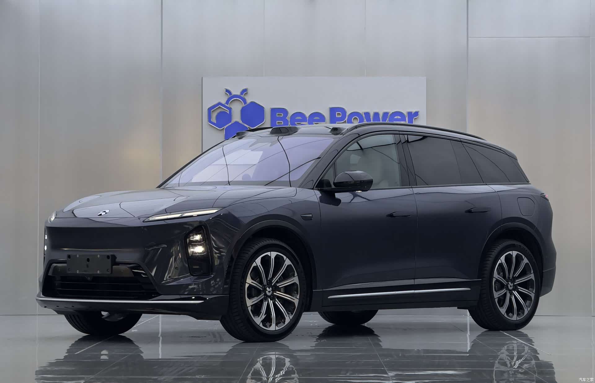 NIO ES6, 2025 1