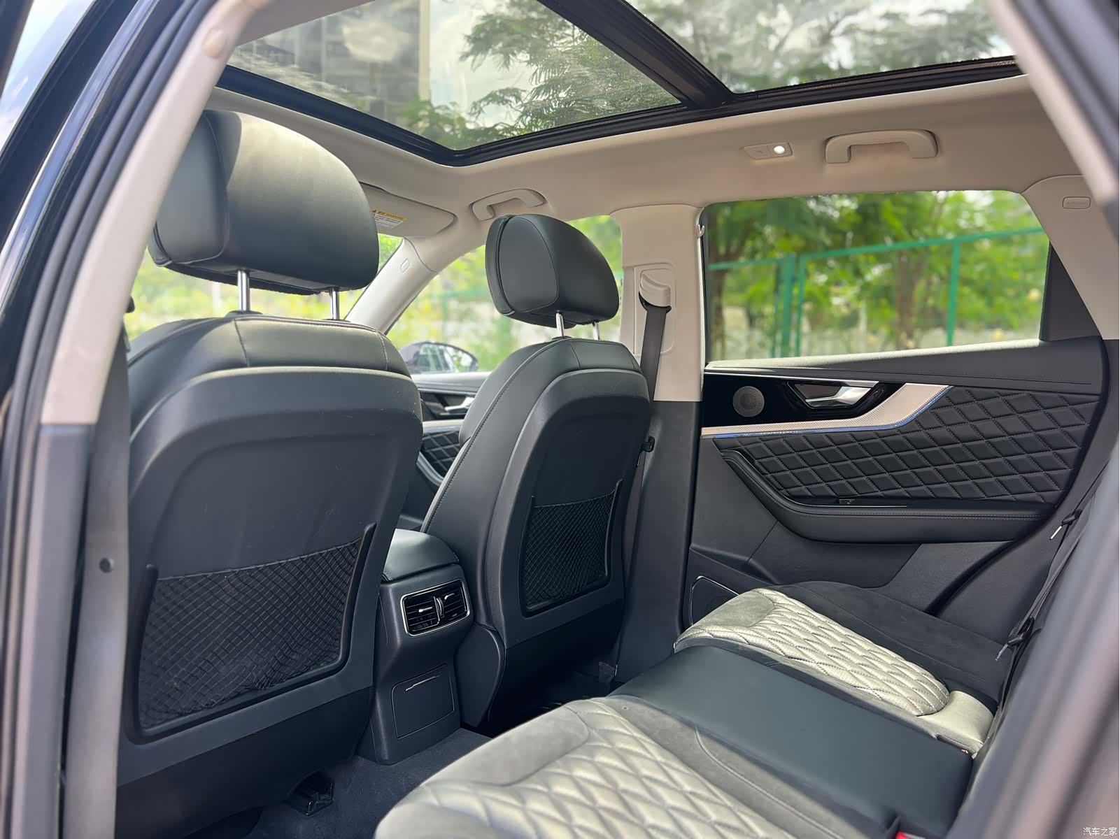 Hongqi HS5, 2020 6