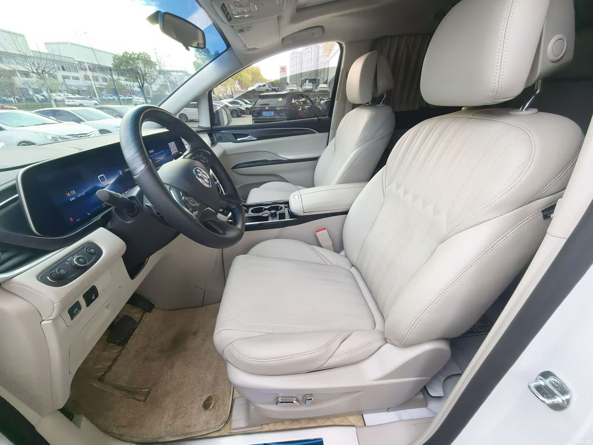 Buick GL8, 2023 7