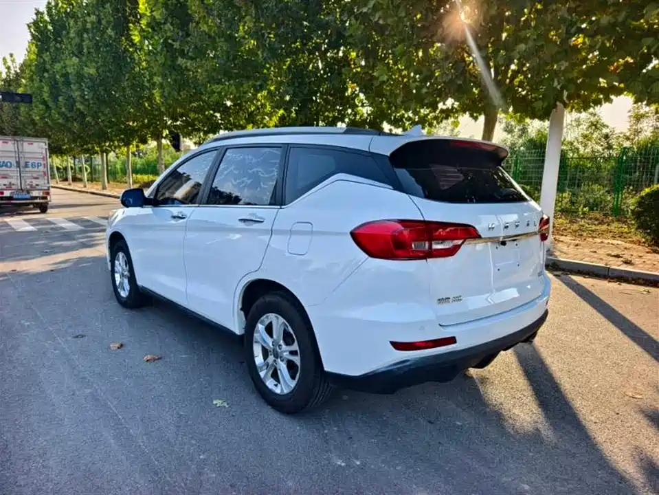 Haval M6