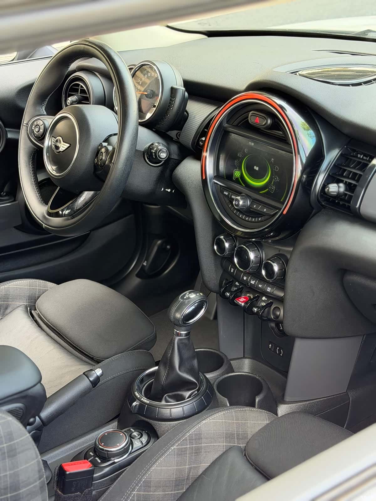 Mini Cooper, 2017 19