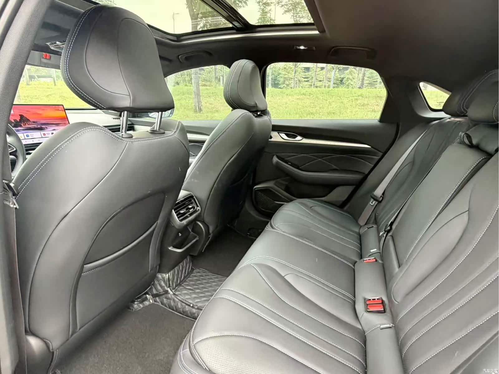 Geely Preface, 2026 все фото