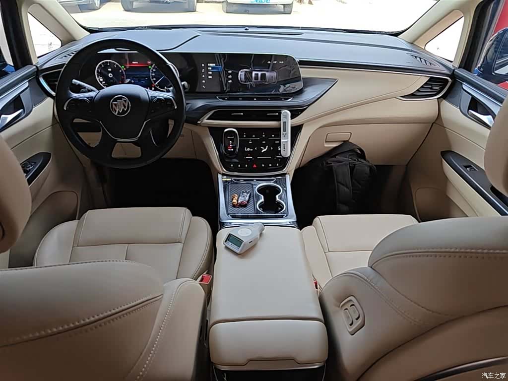 Buick GL8, 2023 10