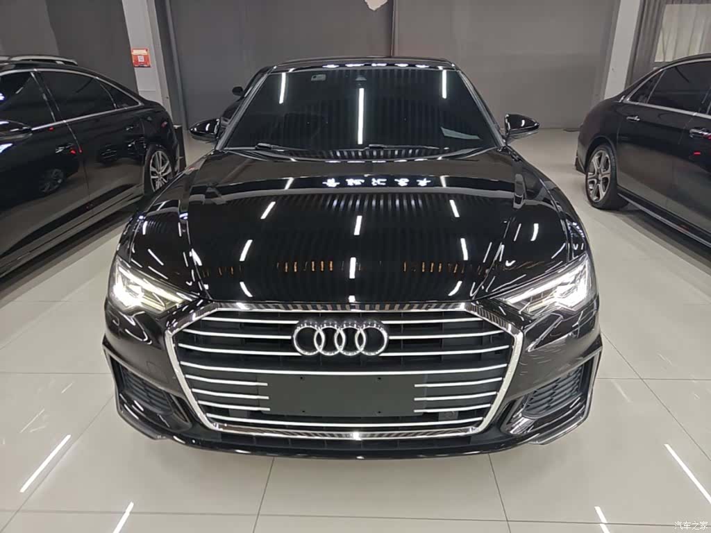 Audi A6L, 2022 3