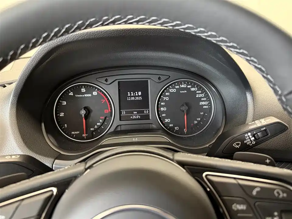 Audi Q2L Audi Q2L
