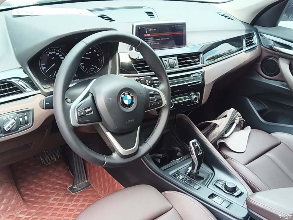 BMW X1, 2019 10