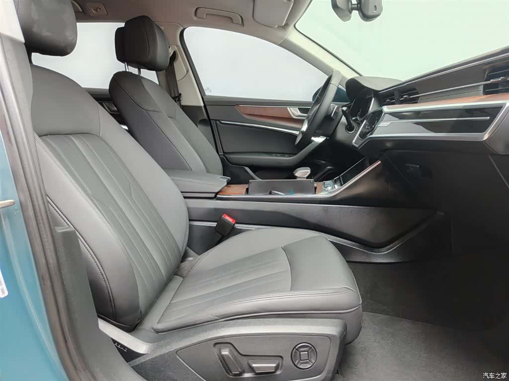 Audi A6, 2021 10